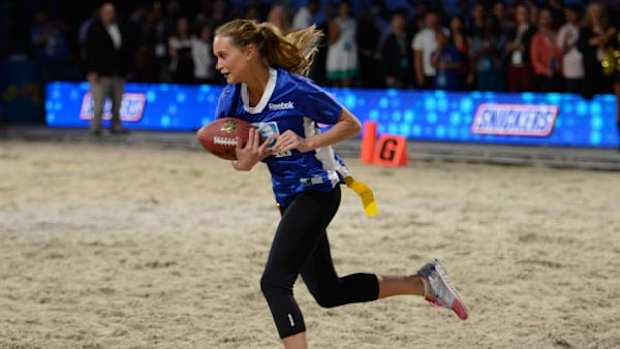 hannah-davis-beach-football.jpg
